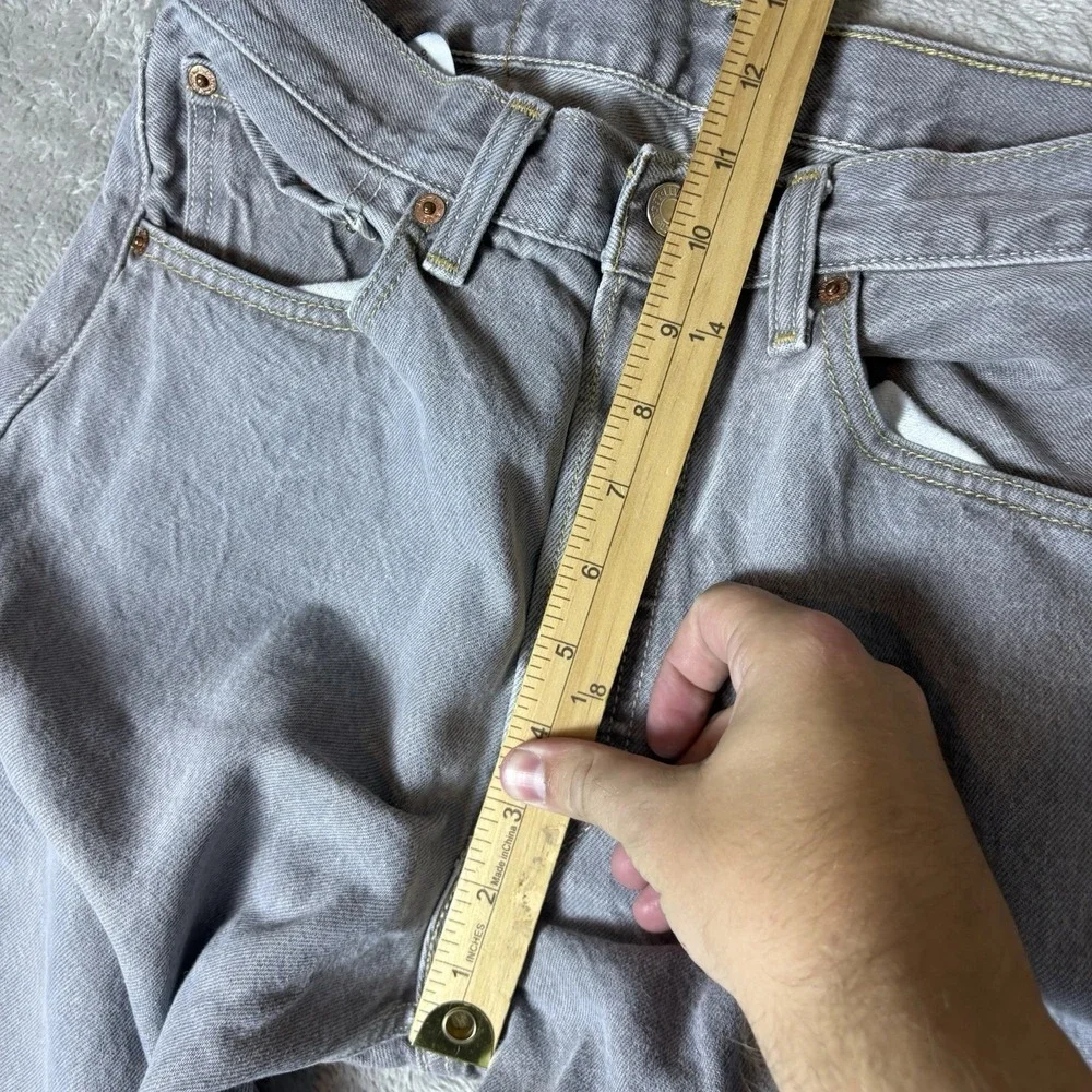 Levi's 501 Grey Denim Jeans Mens 32x36 (Fits 30x32) Faded Straight‎ Leg